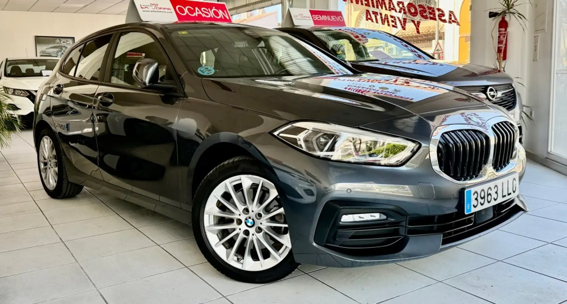 BMW 118 118i Gris - 2