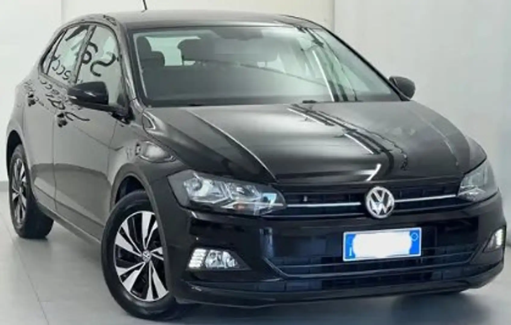 Volkswagen Polo Polo VI 2018 5p 1.0 mpi Comfortline 75cv GPL/benz. Nero - 1