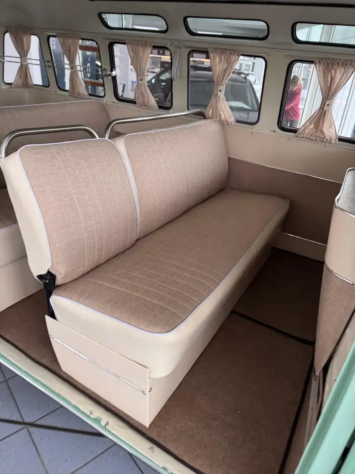 Volkswagen T1 Samba Bus, foto 3