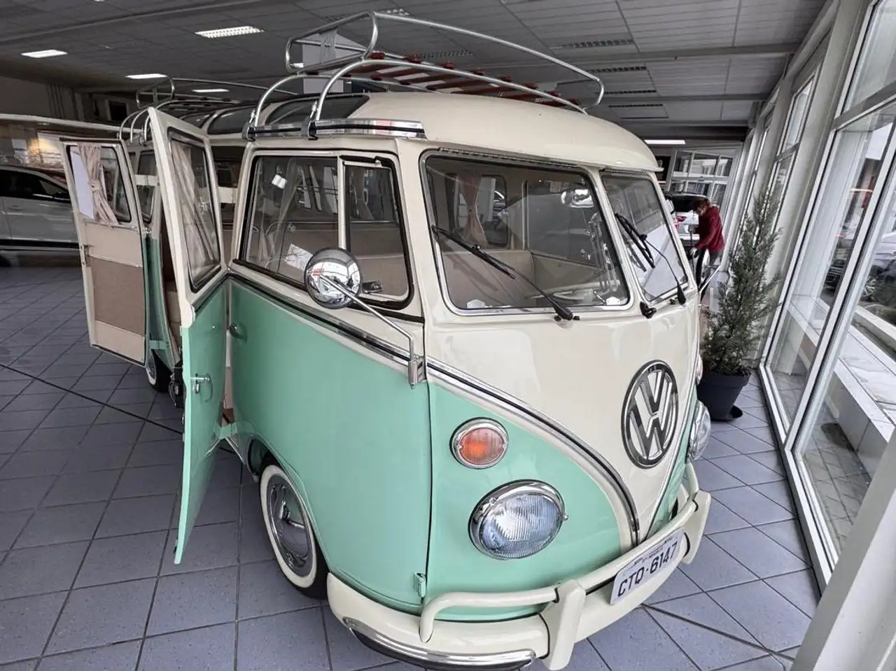 Volkswagen T1 Samba Bus, foto 2