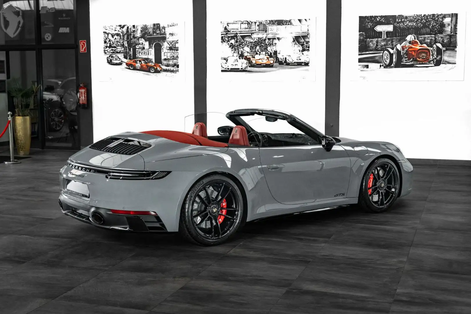 Porsche 911 992 Carrera GTS Cabrio #Exclusive #SportDesign Grau - 2