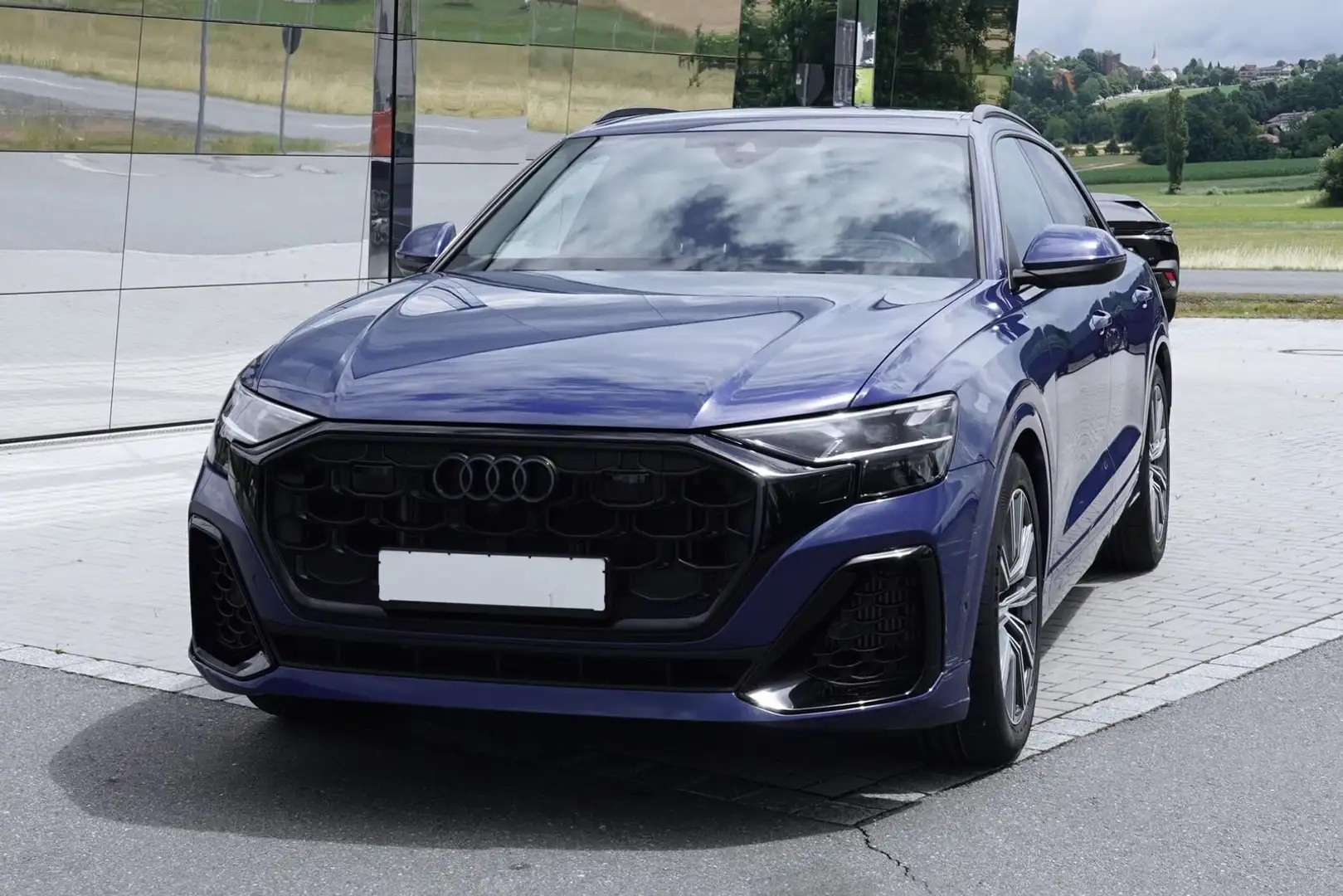 Audi Q8 55 TFSI quattro S-Line Leder Matrix HuD Blau - 1