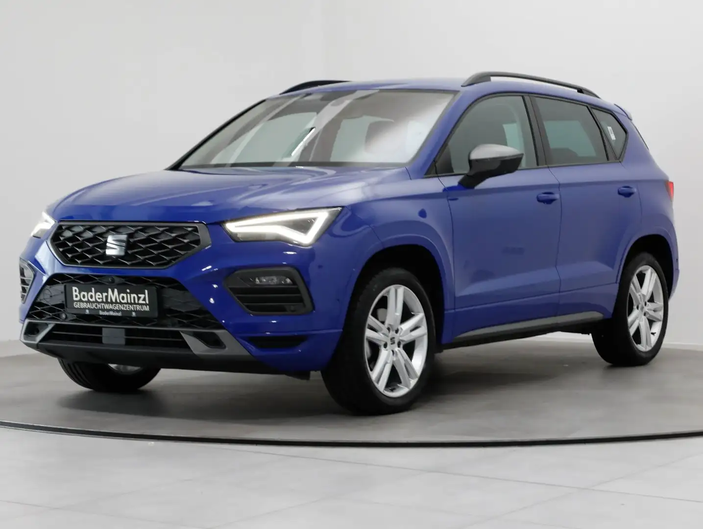 SEAT Ateca 1.5 TSI FR Stdhz Navi 360° Virtual Beats Blau - 2