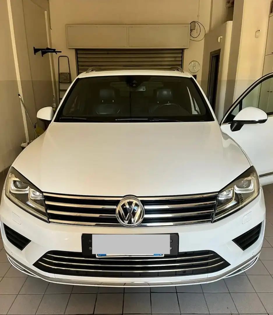 Volkswagen Touareg 3.0 V6 tdi 204cv tiptronic - 1