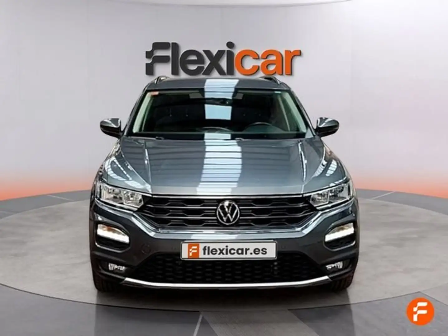 Volkswagen T-Roc 2.0TDI Advance DSG7 Gris - 2
