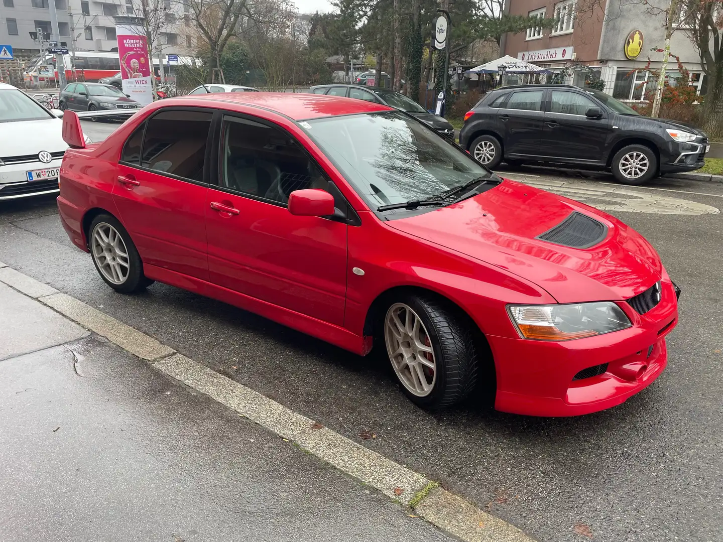 Mitsubishi Lancer Evo 9 Rot - 1