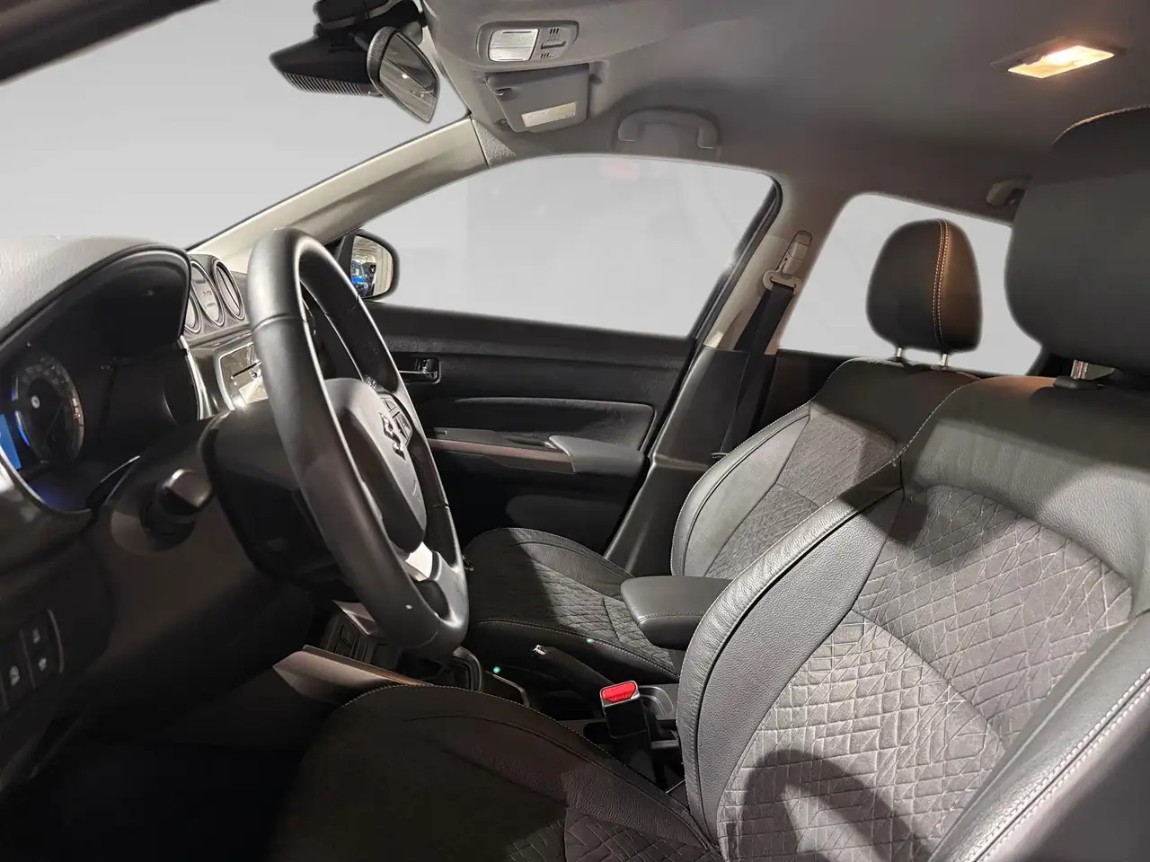 Suzuki Grand Vitara 2024