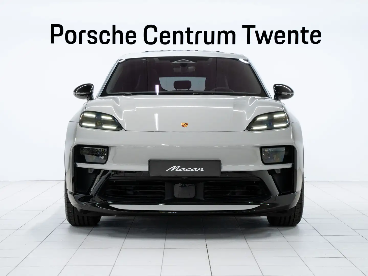 Porsche Macan GTS Grau - 2