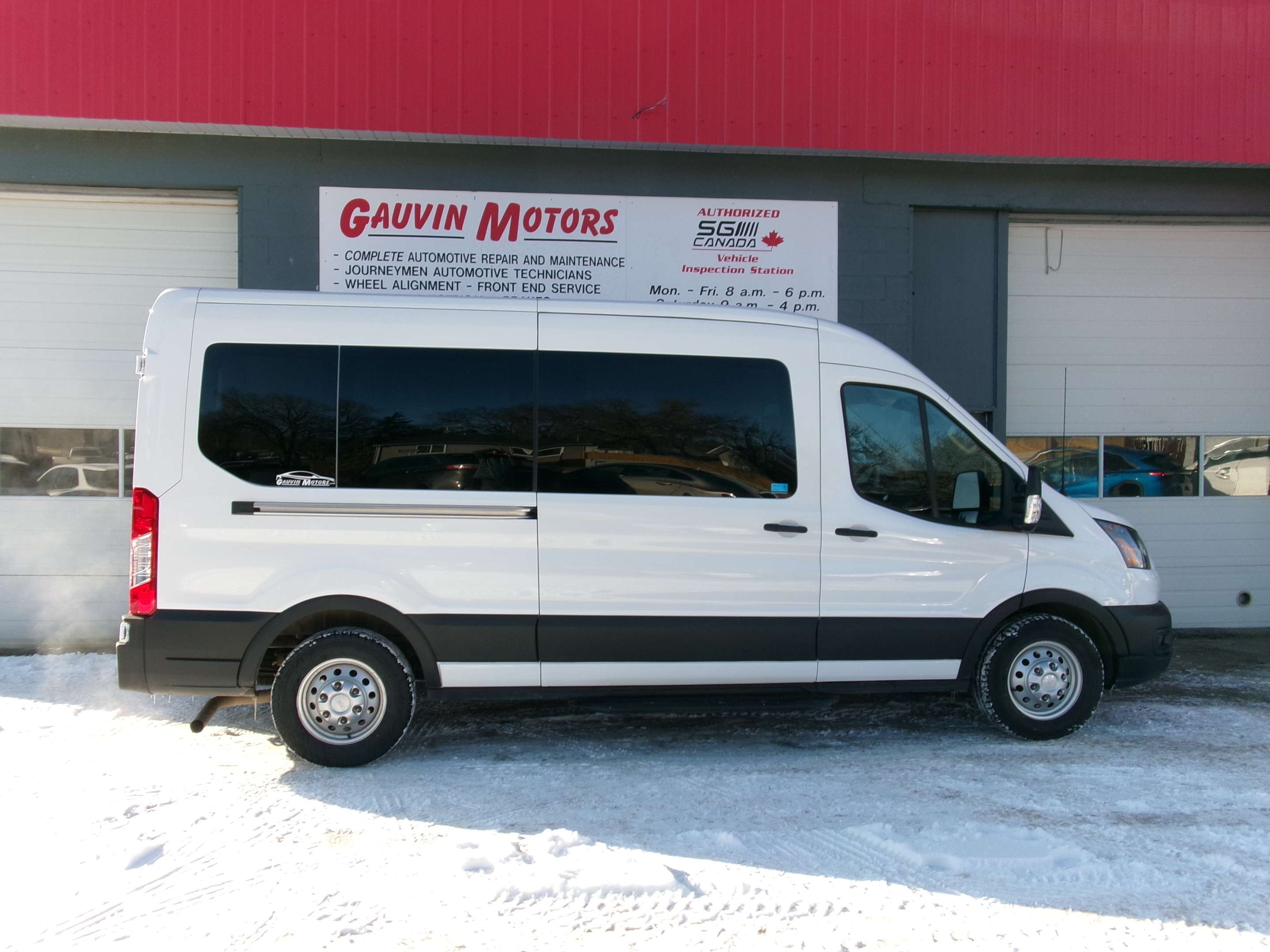 2023 Ford Transit Passenger Van