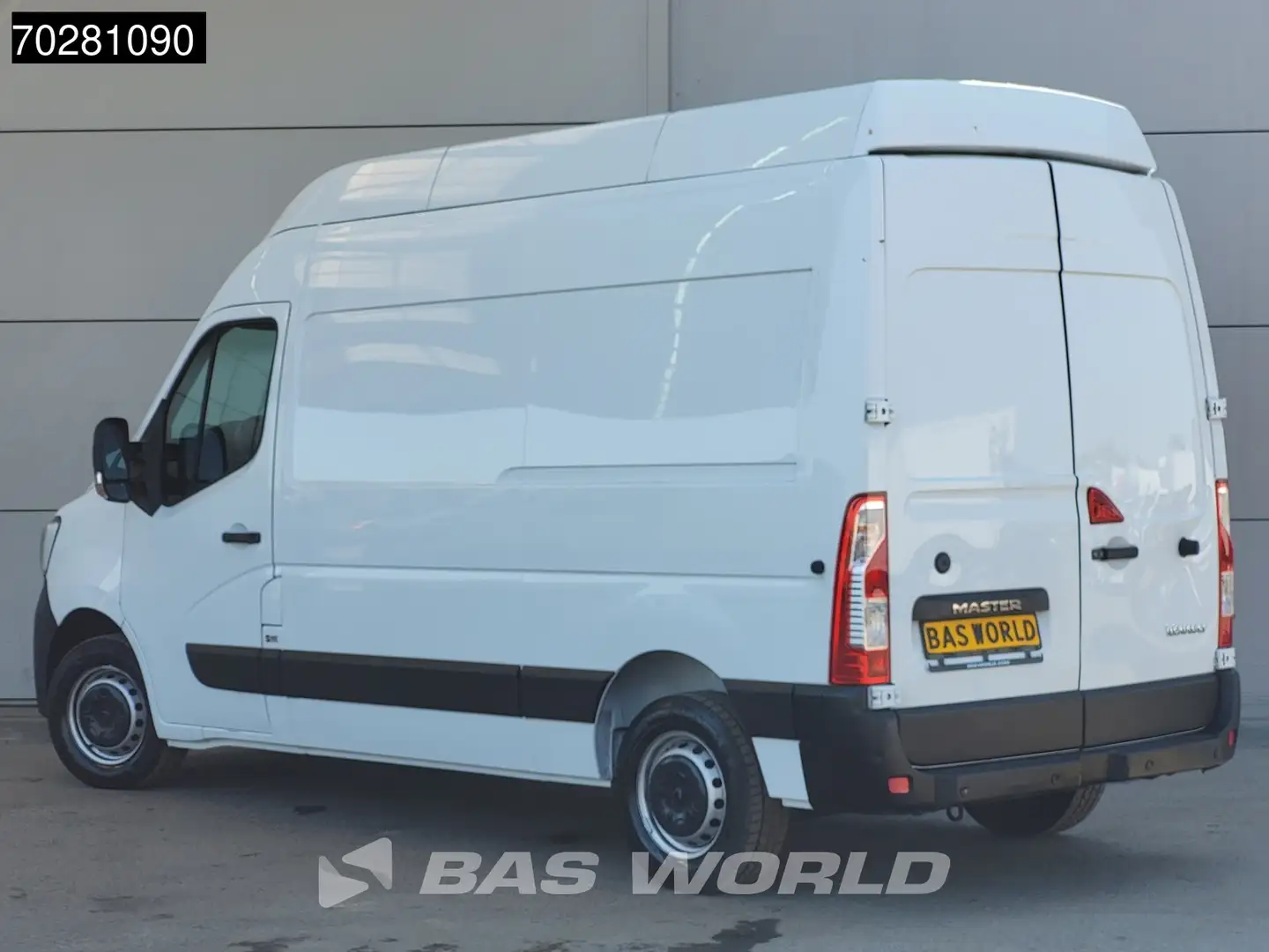Renault Master 135PK L2H3 Airco Cruise Parkeersensoren Hoog dak L Wit - 2