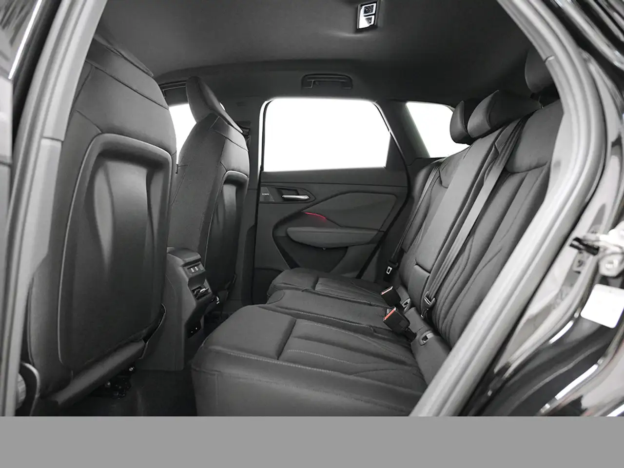 Audi Q3 SUV e-hybrid s tronic AHK TECH PAKET LED LM20 12