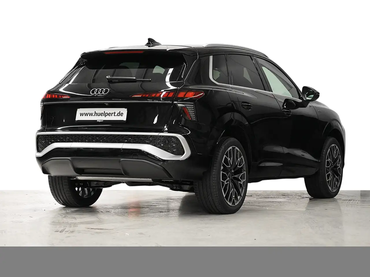 Audi Q3 SUV e-hybrid s tronic AHK TECH PAKET LED LM20 2