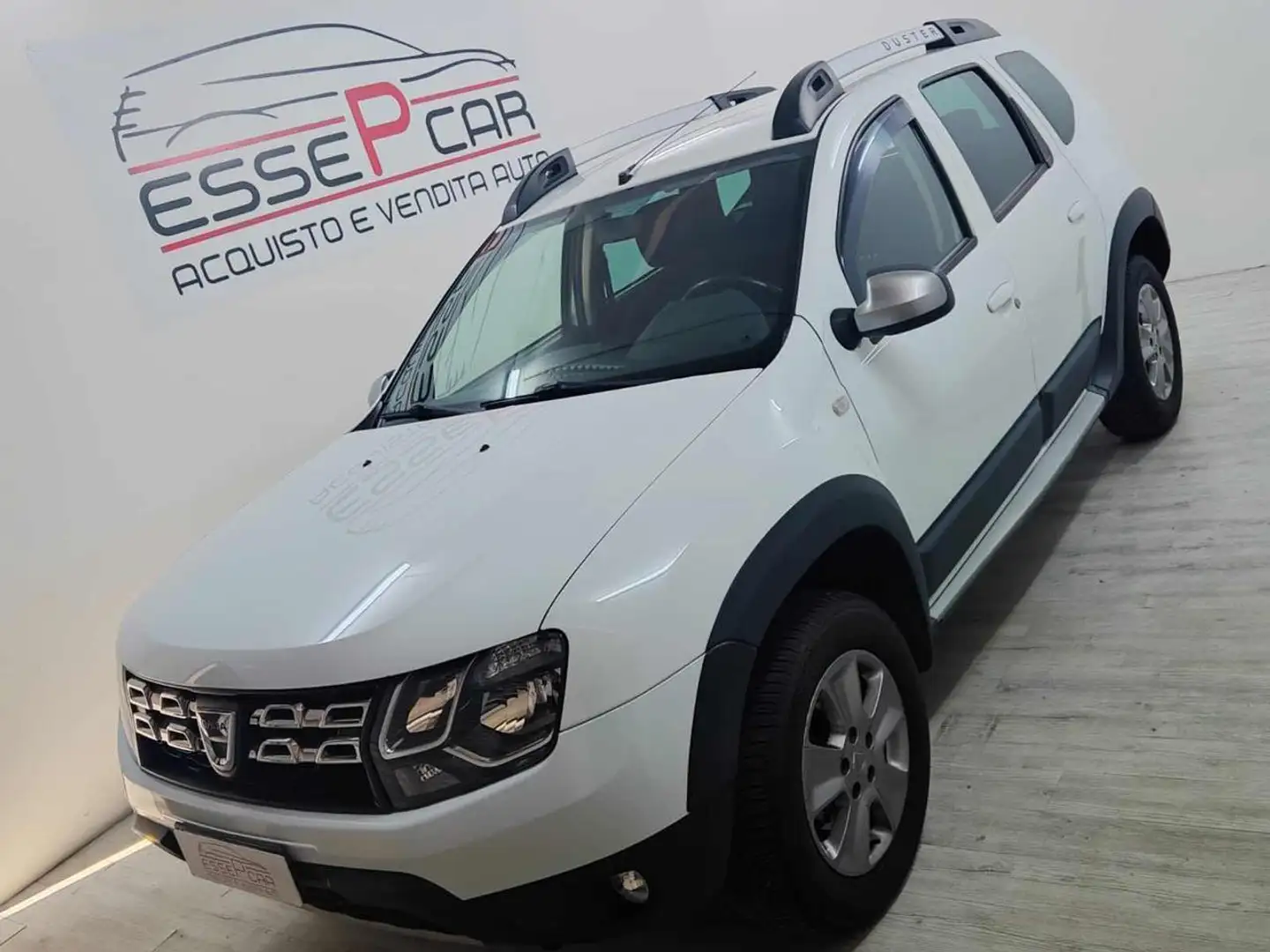 Dacia Duster 1.5 dCi 110CV 4x4 Lauréate Bianco - 1