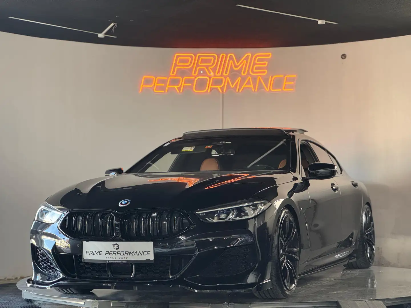 BMW M850 M850 i xDrive 700PS Schwarz - 2