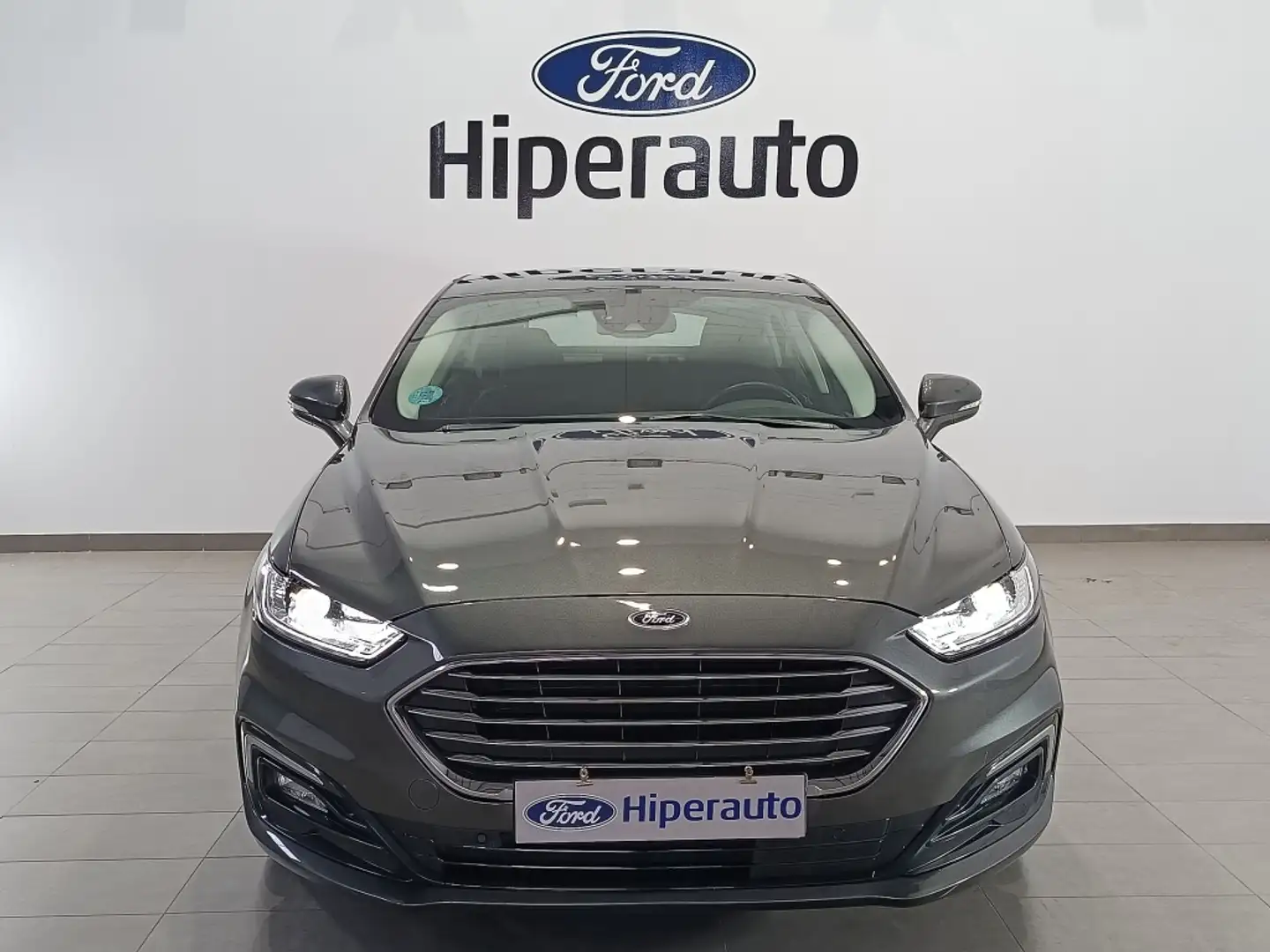 Ford Mondeo 2.0TDCI Titanium Aut. 150 Gris - 2