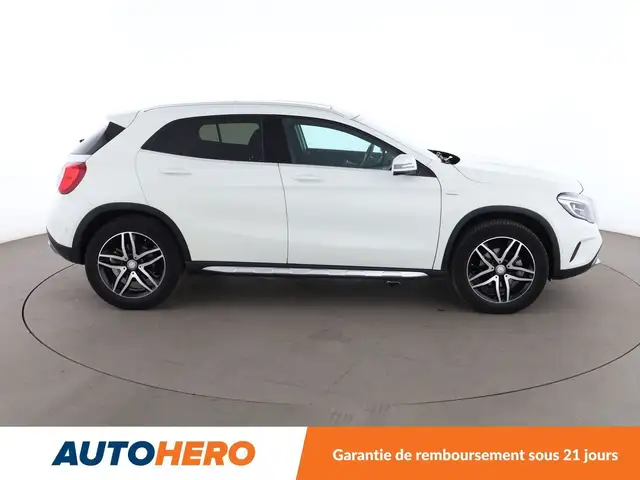 Mercedes-Benz Gla view 7