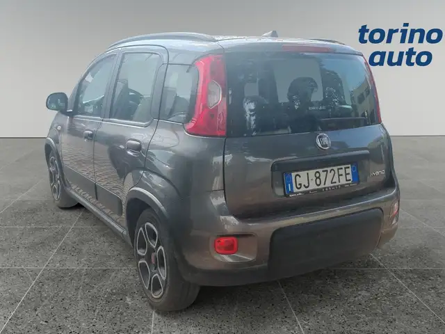 Fiat Panda view 3
