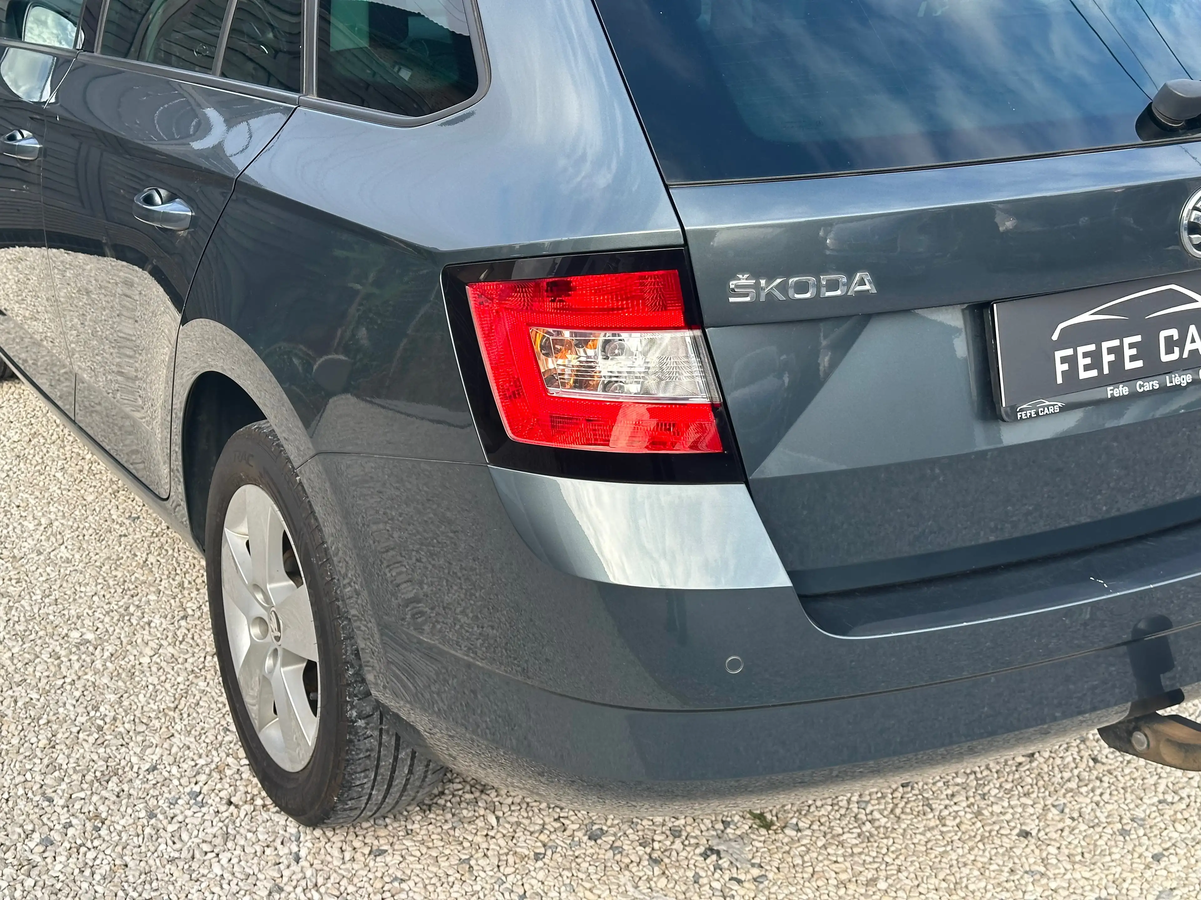 Skoda Fabia 1er Propriétaire // Carnet complet — photo 6