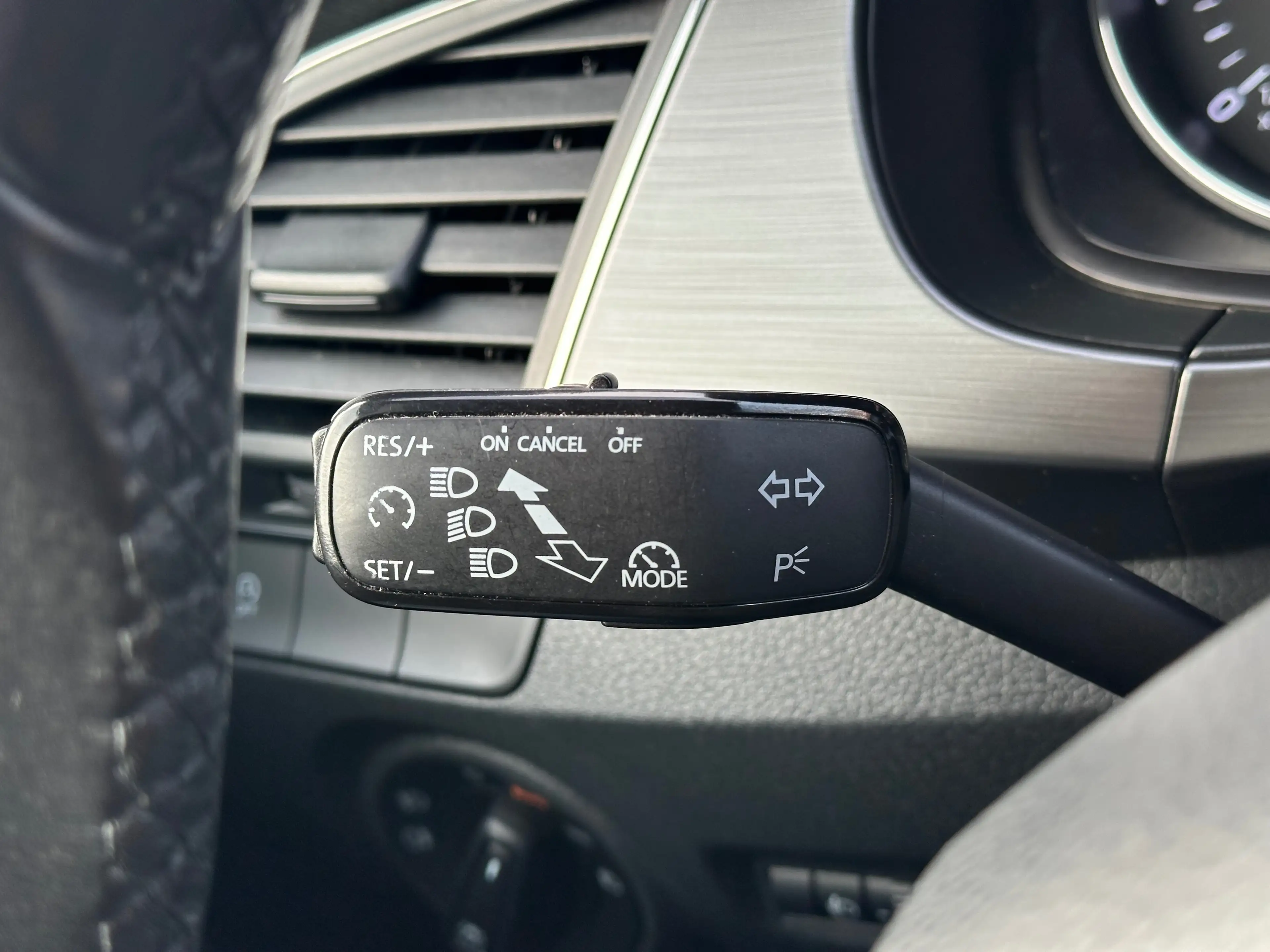 Skoda Fabia 1er Propriétaire // Carnet complet — photo 14