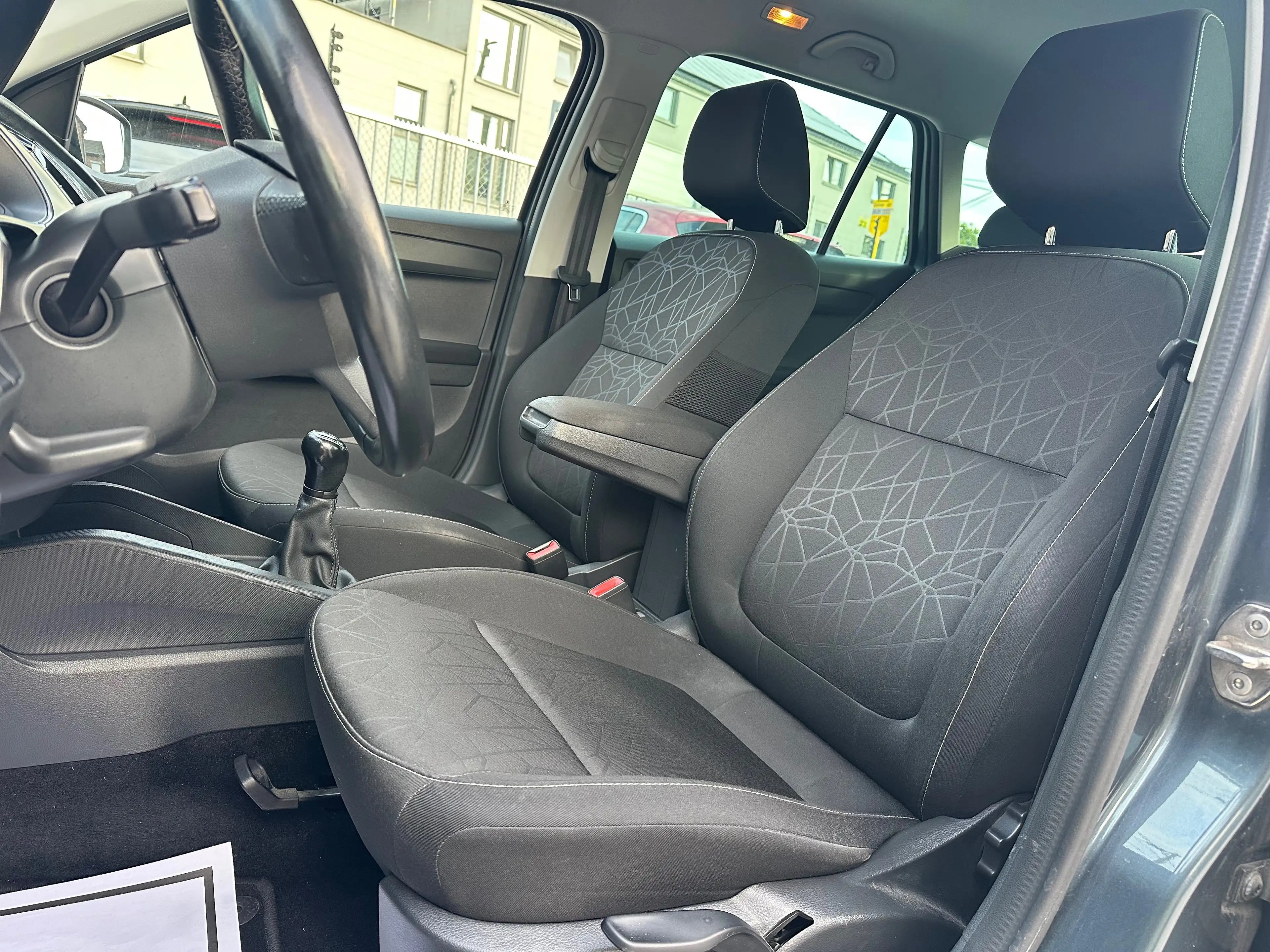 Skoda Fabia 1er Propriétaire // Carnet complet — photo 10