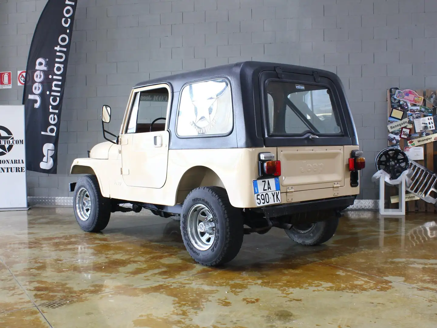 Jeep CJ-7 LAREDO MOTORE ISUZU NO RUGGINE MECCANICA OK Béžová - 2