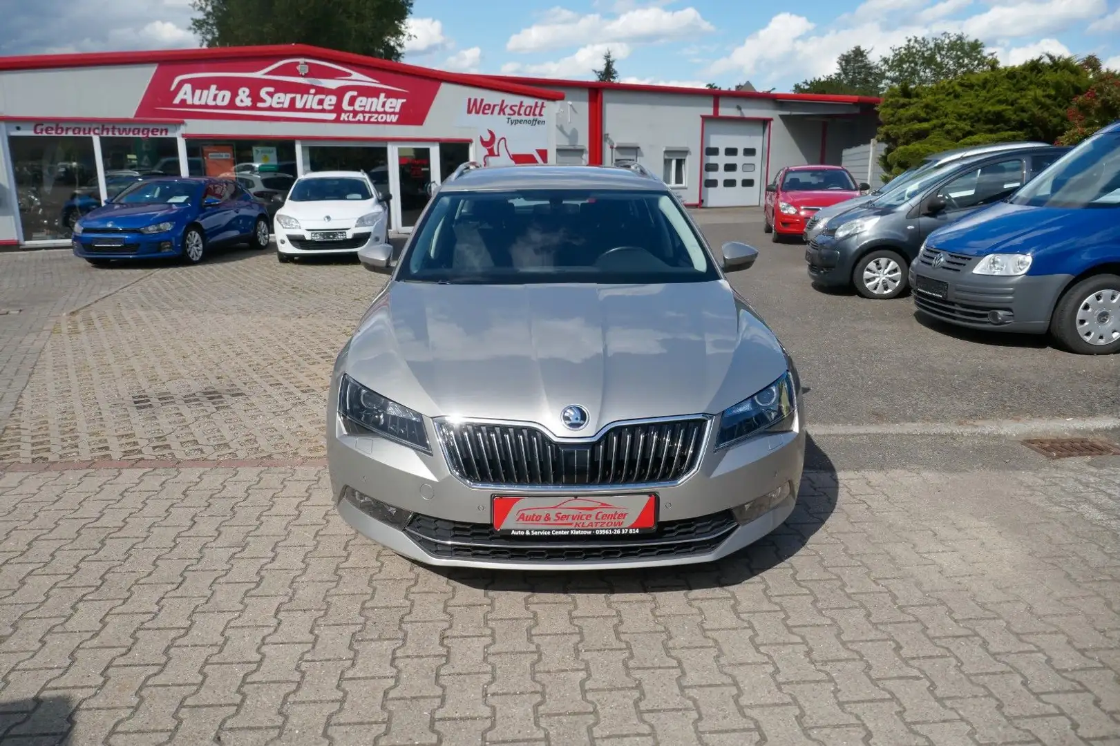Skoda Superb 1.4 TSI ACT Green tec DSG Ambition Combi Beige - 2
