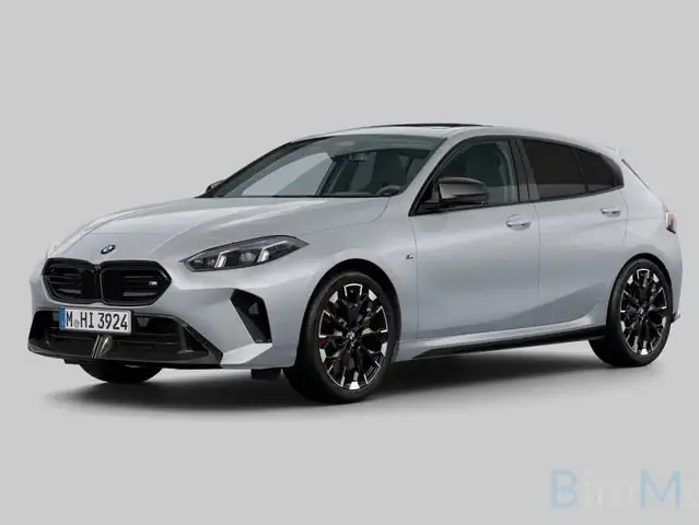 BMW 135 IM X drive M Sport Pro / Pano Dak / ACC / Black Pack / Cam / H&K / HUD