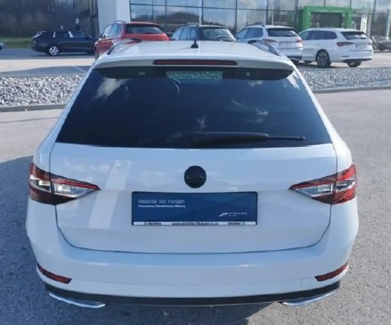 Skoda Superb Superb+Kombi+2,0+TDI+Sportline+DSG+Sportline Weiß - 2