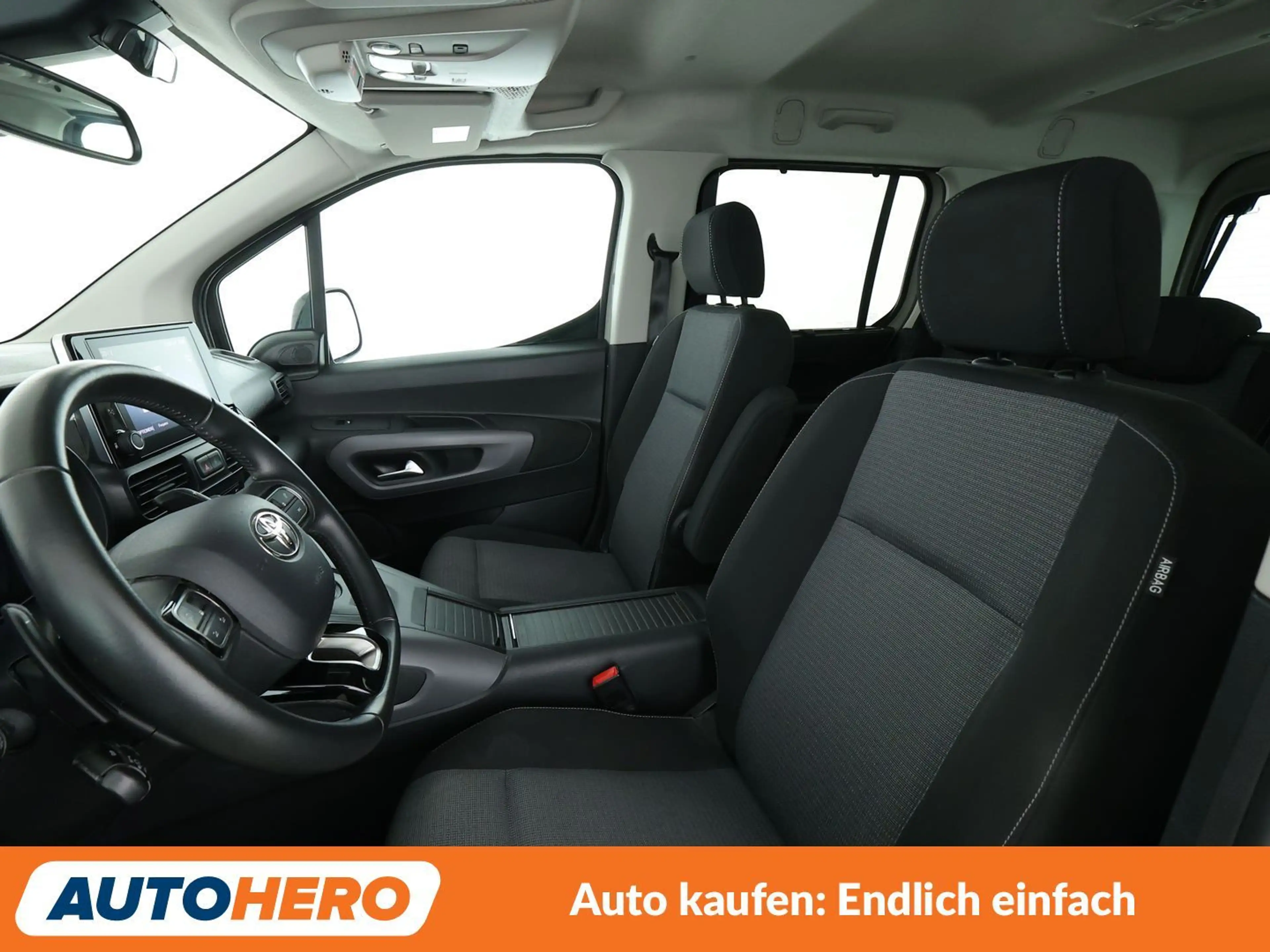 Toyota Proace City 1.2 Turbo L1 Team D Aut.*NAVI*SPUR*PDC*SHZ*KLIMA* — photo 10