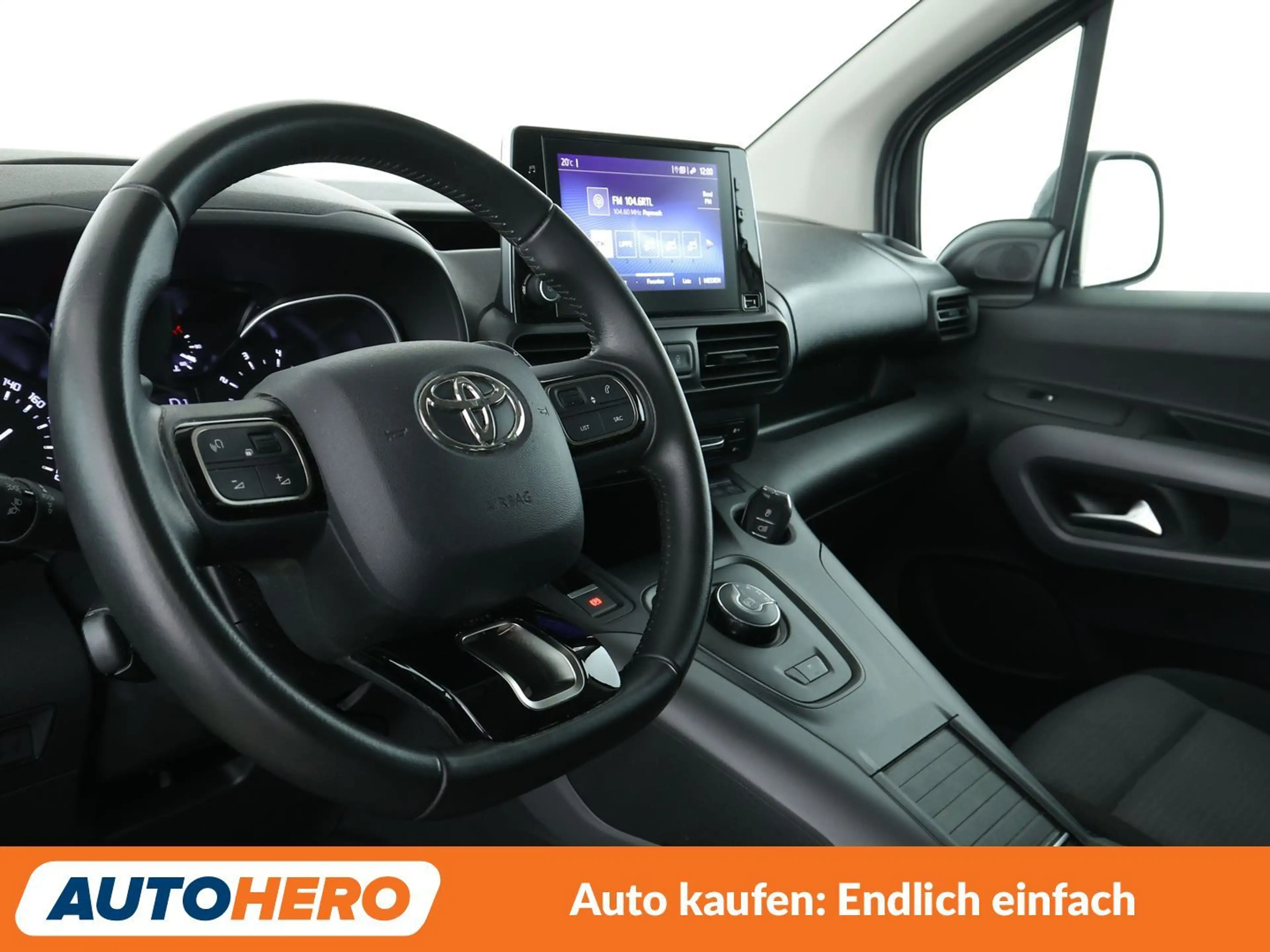 Toyota Proace City 1.2 Turbo L1 Team D Aut.*NAVI*SPUR*PDC*SHZ*KLIMA* — photo 11