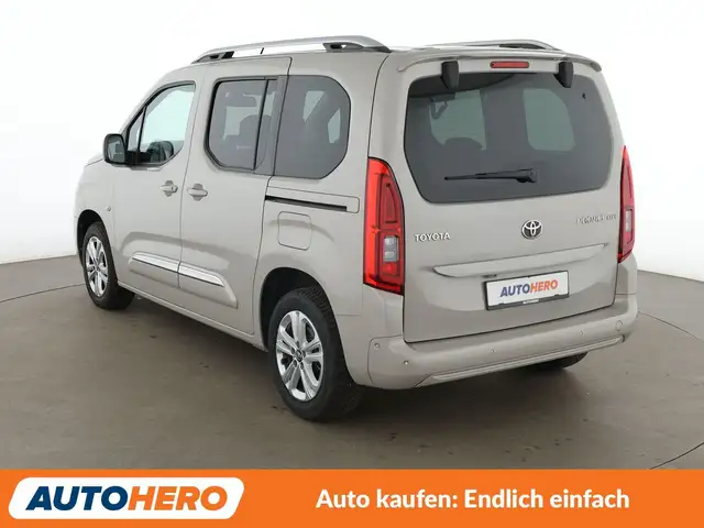 Toyota Proace City view 4