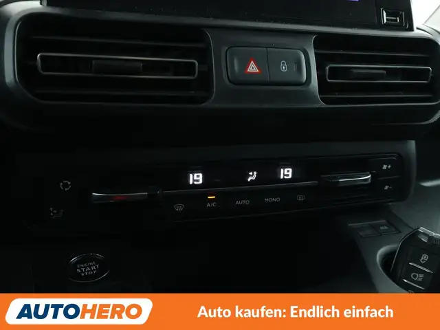 Toyota Proace City view 24