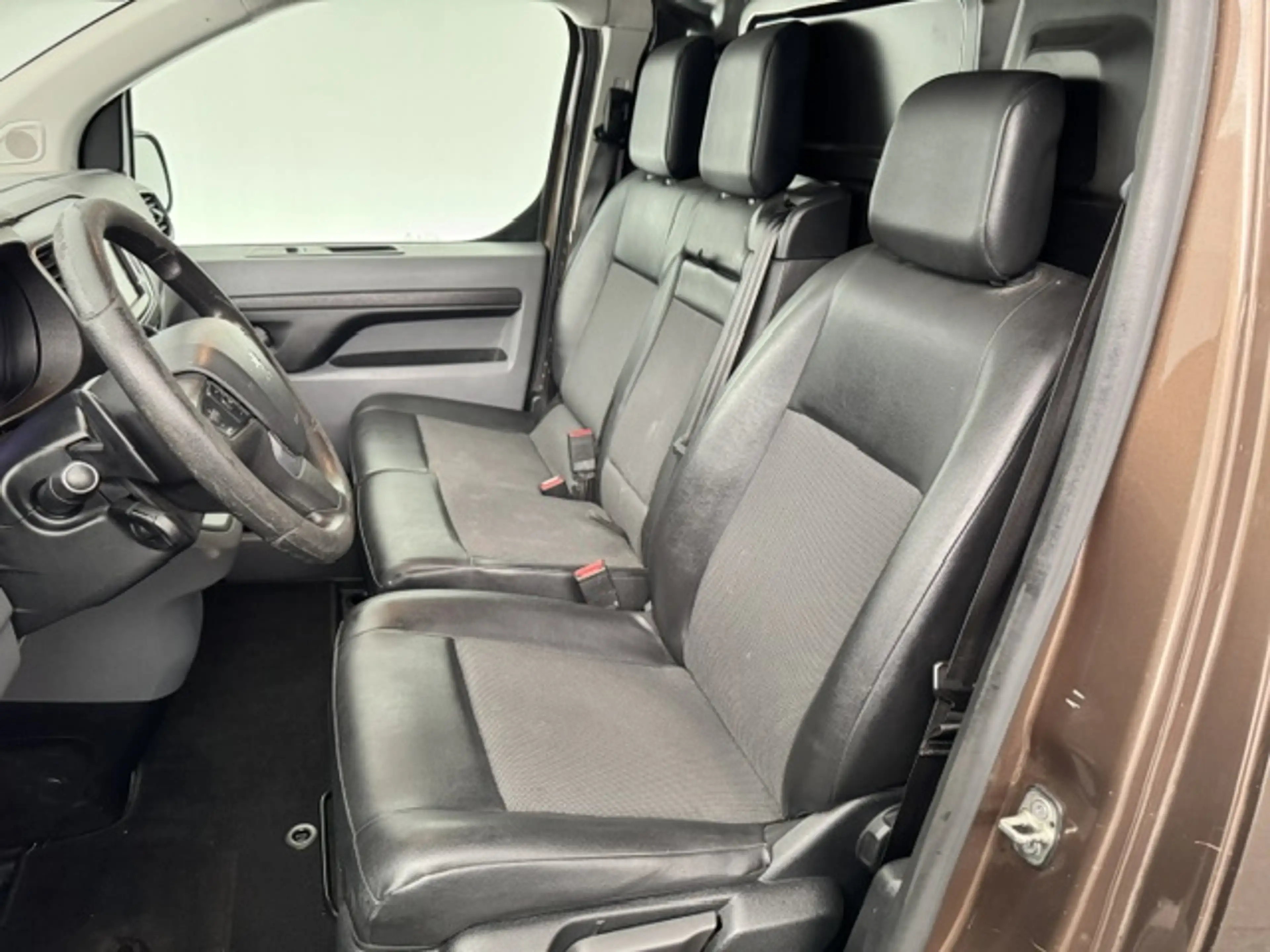 Peugeot Expert 226S 1.6 BlueHDI 95 Premium, AUTOMAAT. 1e Eig. — photo 13