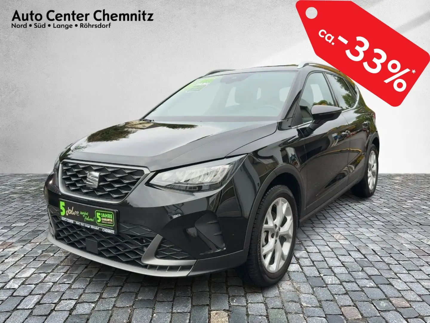 SEAT Arona 1.0 TSI FR LED/Navi/SHZ/Winterpaket/VC/PDC Fekete - 2