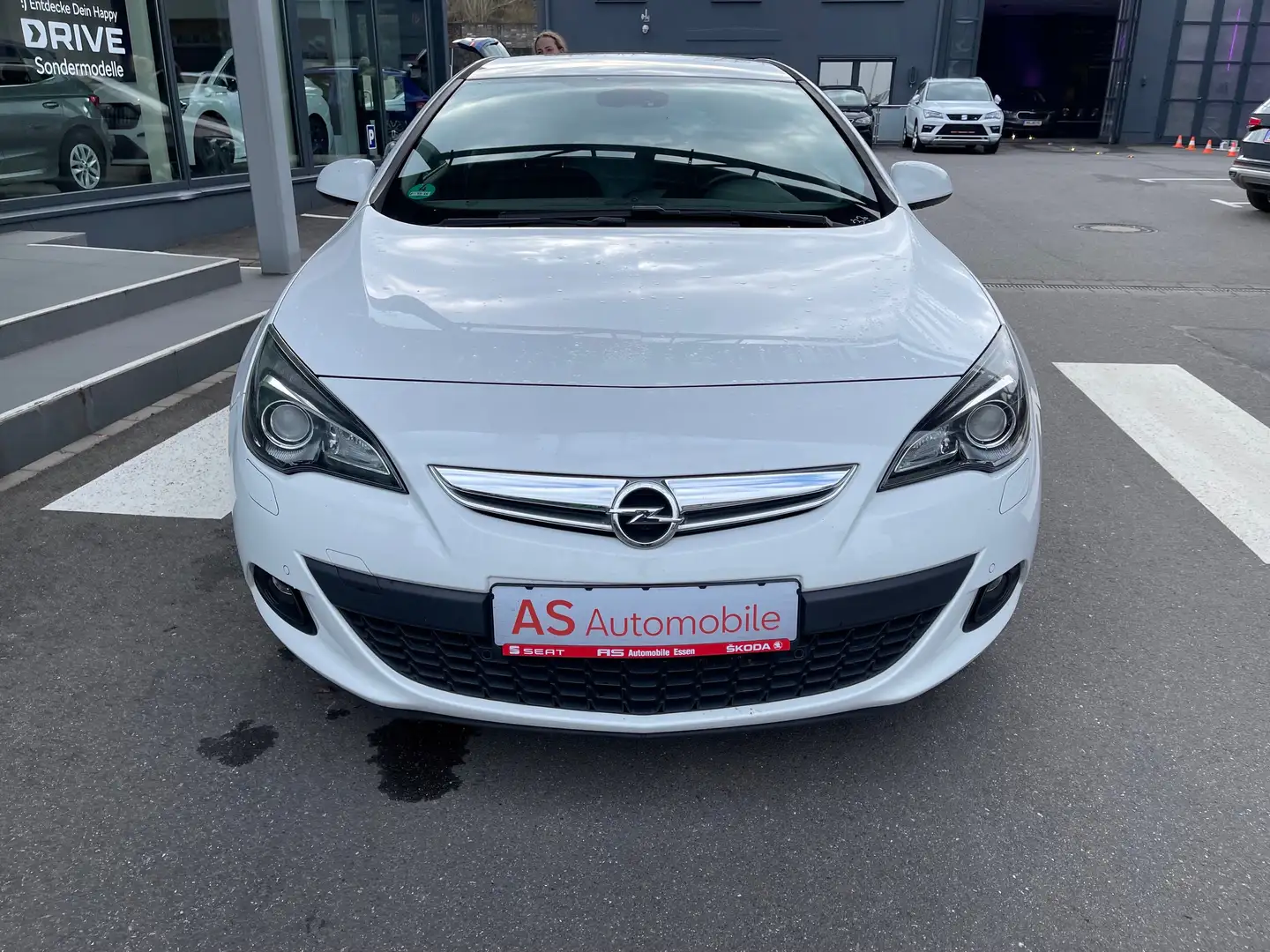 Opel Astra Innovation GTC Weiß - 2