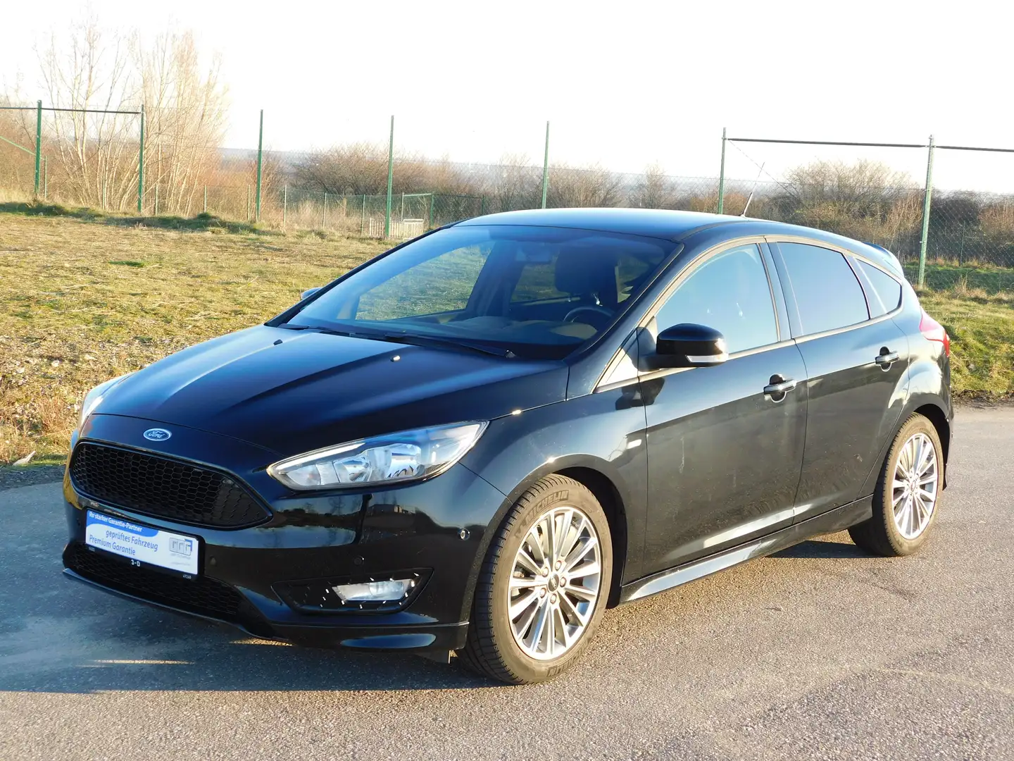 Ford Focus ST-LINE GARANTIE KAMERA ALLWETTERREIFEN  TOP Nero - 2