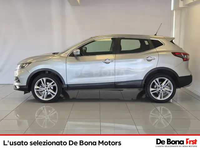 Nissan Qashqai view 3
