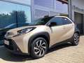 Toyota Aygo X S-CVT Teamplayer Beige - thumbnail 2