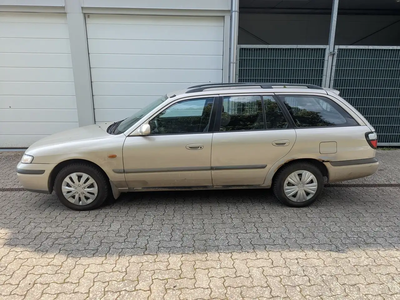 Mazda 626 Kombi 1.9*Klimaanlage*, foto 2