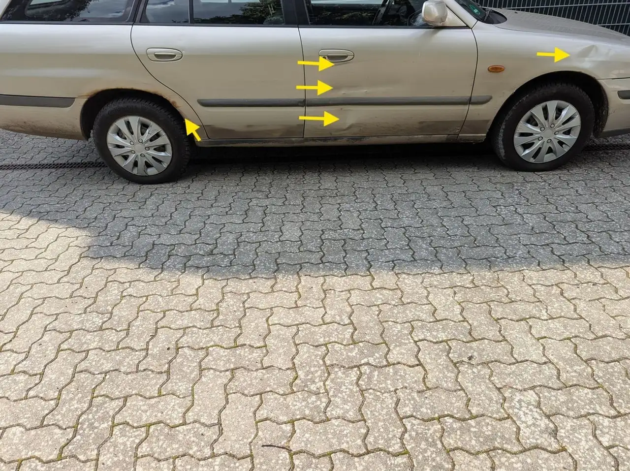 Mazda 626 Kombi 1.9*Klimaanlage*, foto 12