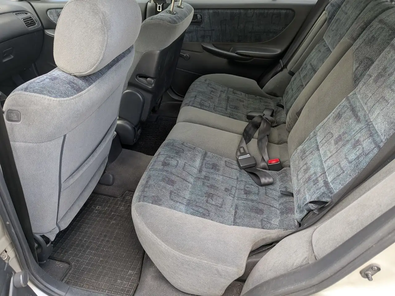 Mazda 626 Kombi 1.9*Klimaanlage*, foto 9