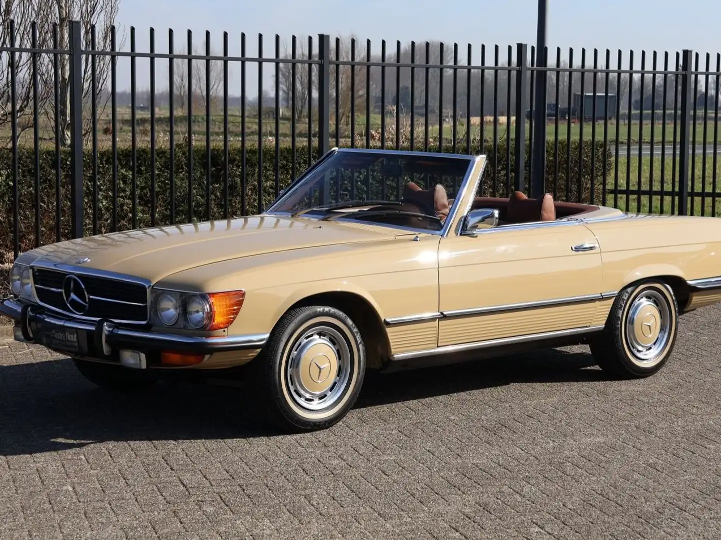 Mercedes-Benz 450 SL Bej - 2