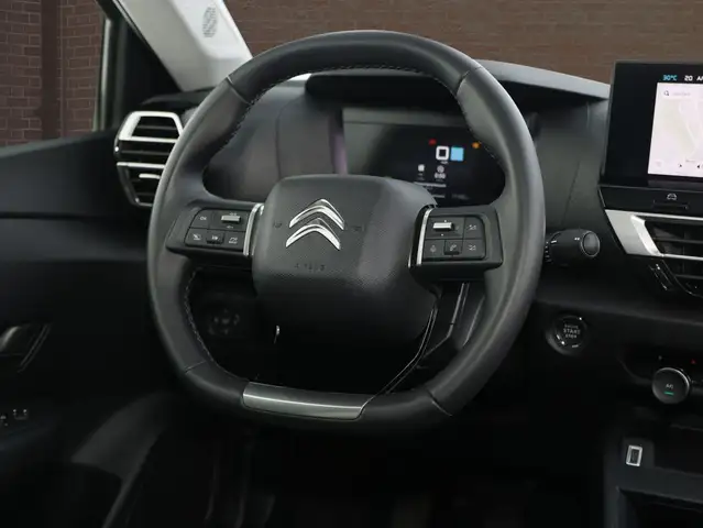 Citroen C4 view 11