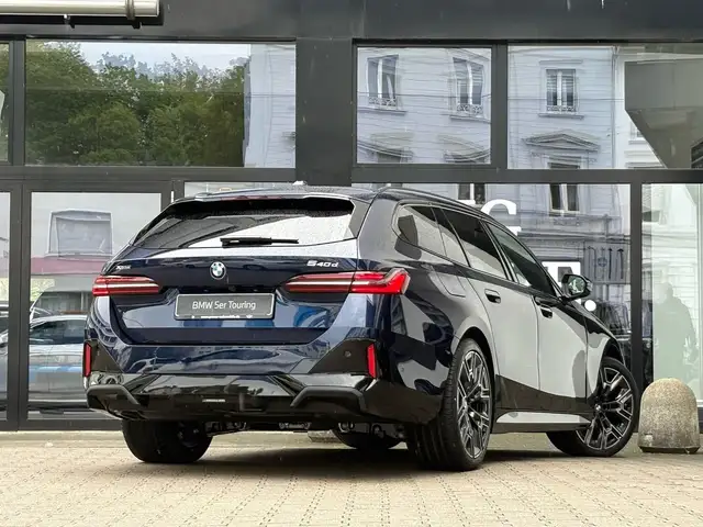 BMW 5 Series view 2