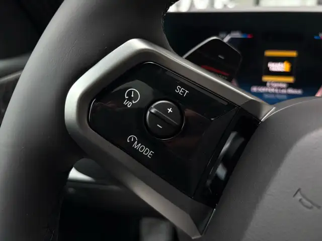 BMW 5 Series view 5