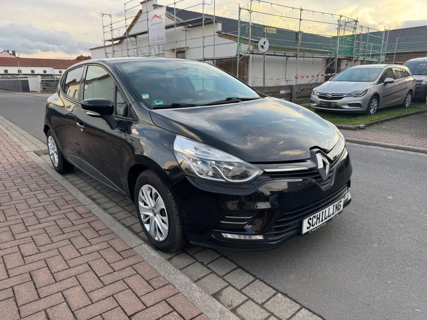 Renault Clio 2Sitzer+VAN+LKW+N1+DIESEL+EURO6 Schwarz - 2
