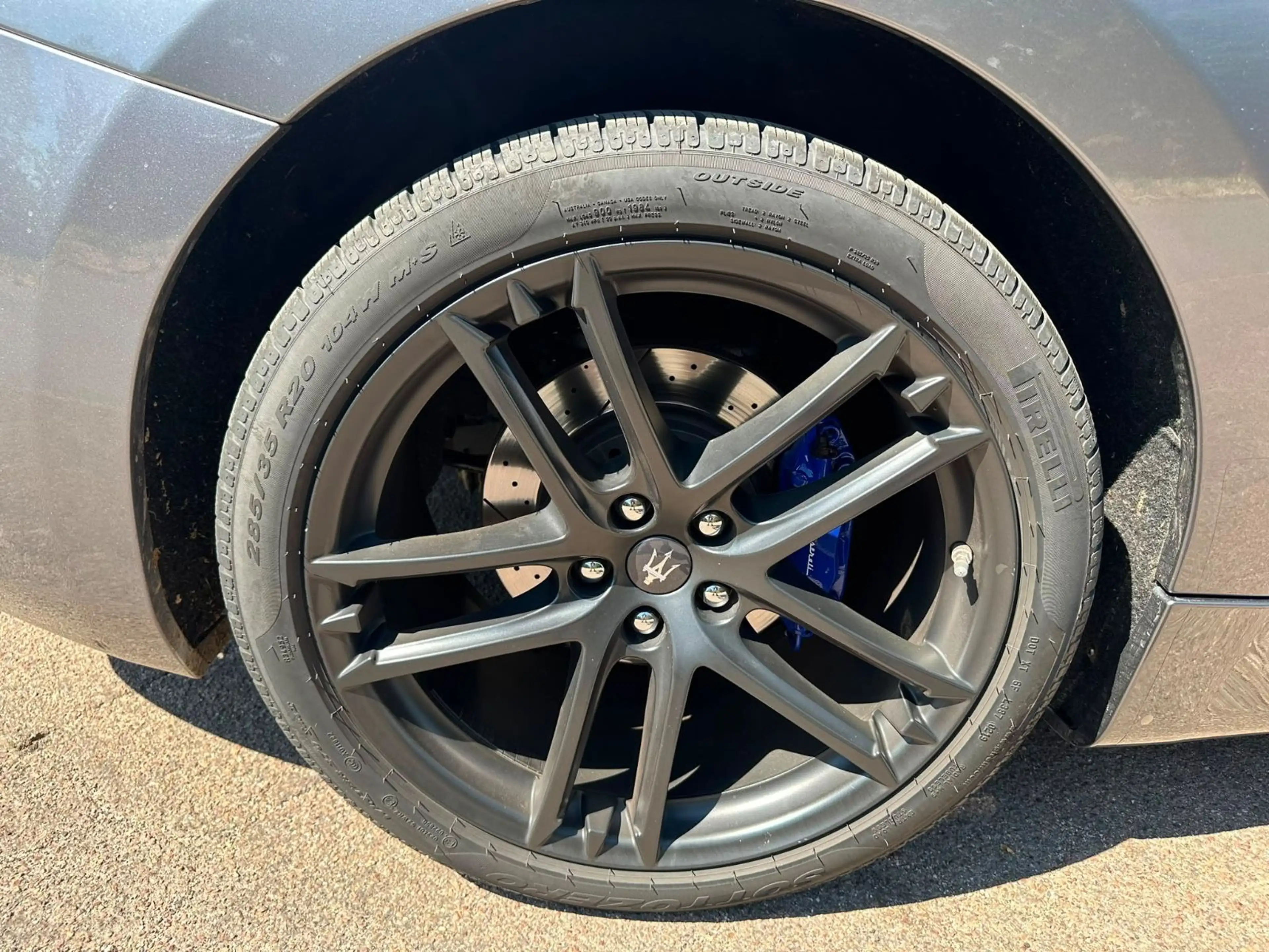 Maserati GranTurismo Sport Automatik Service Neu 1. Hand — photo 2