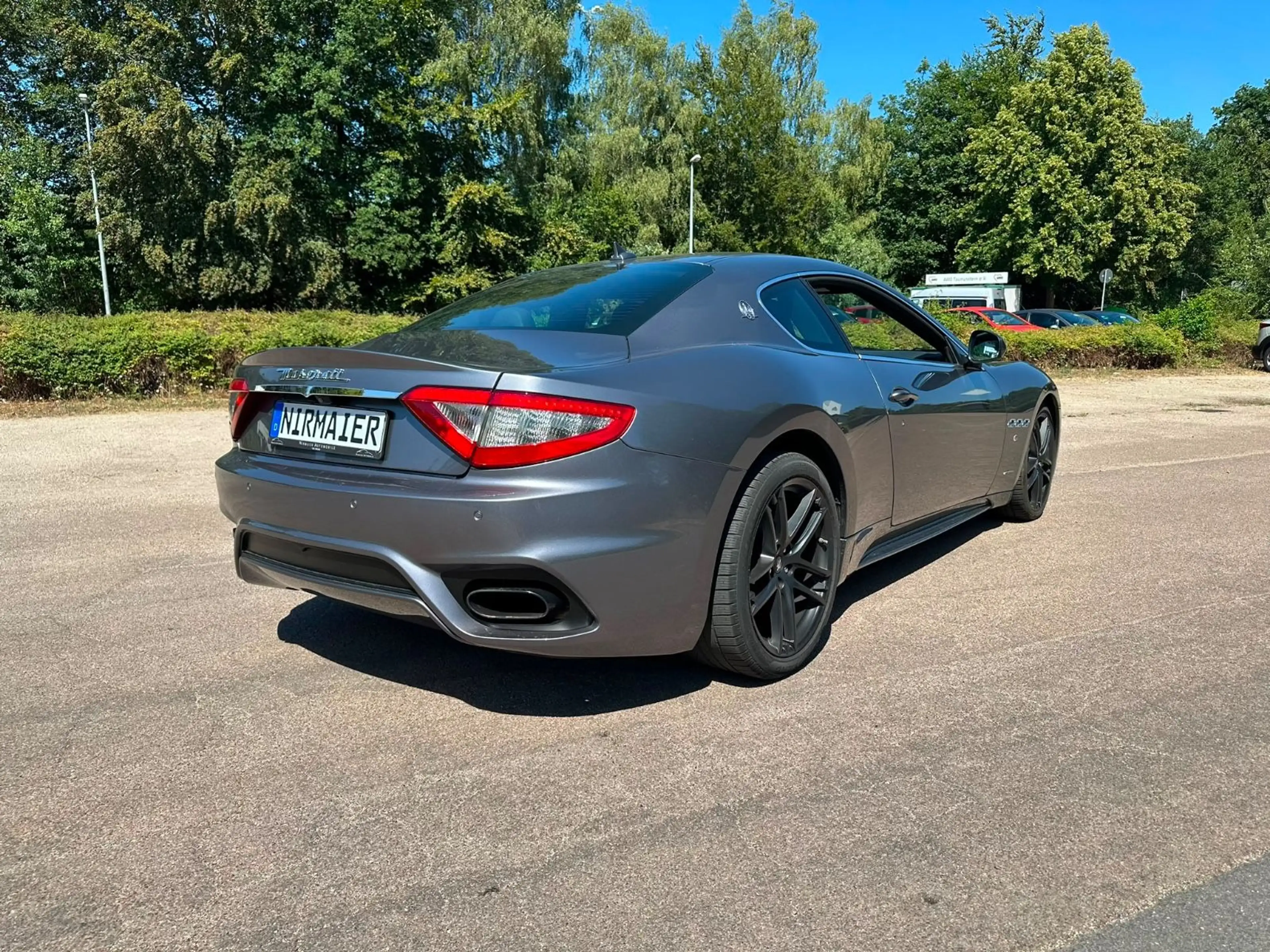 Maserati GranTurismo Sport Automatik Service Neu 1. Hand — photo 13