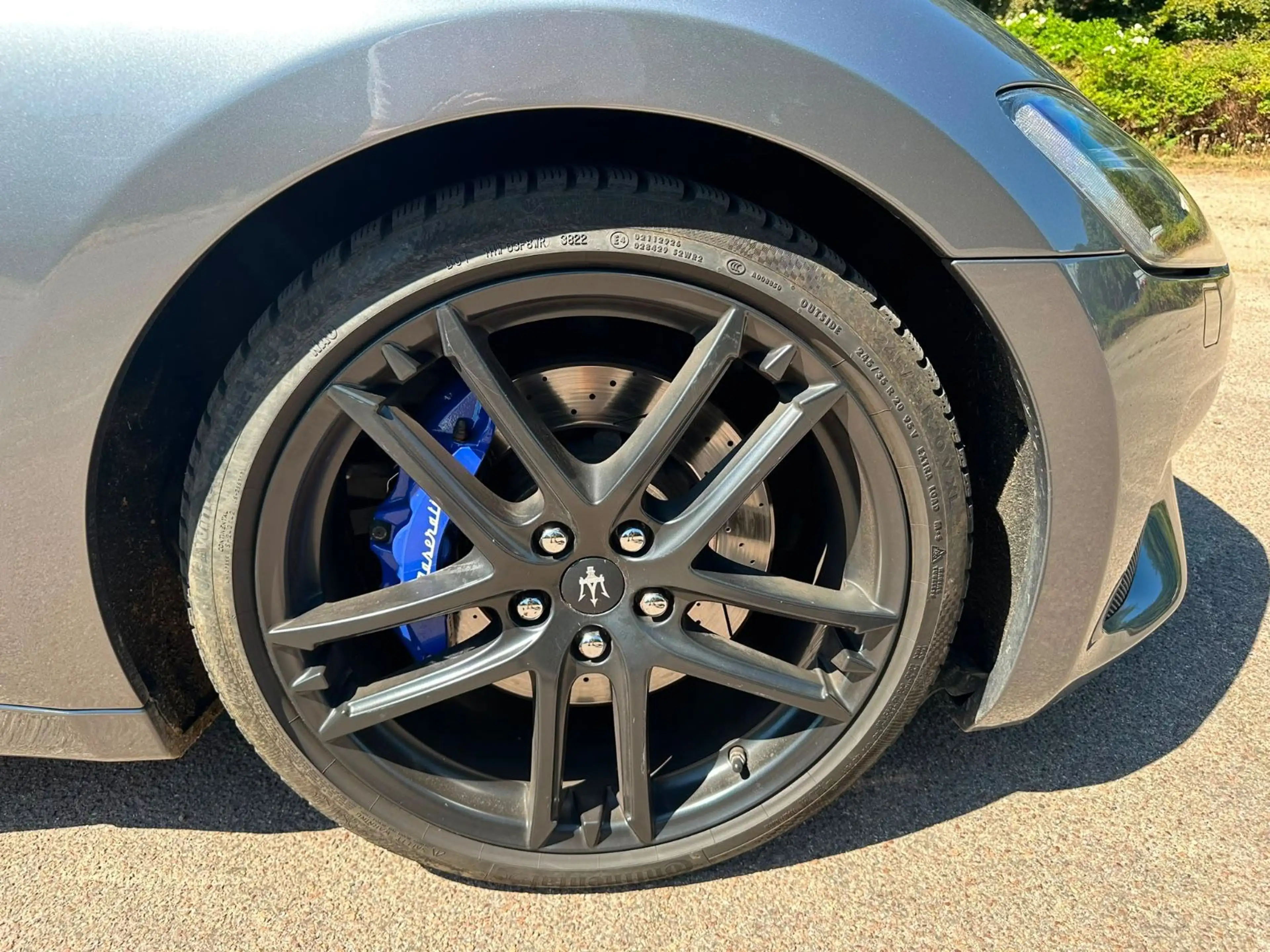 Maserati GranTurismo Sport Automatik Service Neu 1. Hand — photo 3