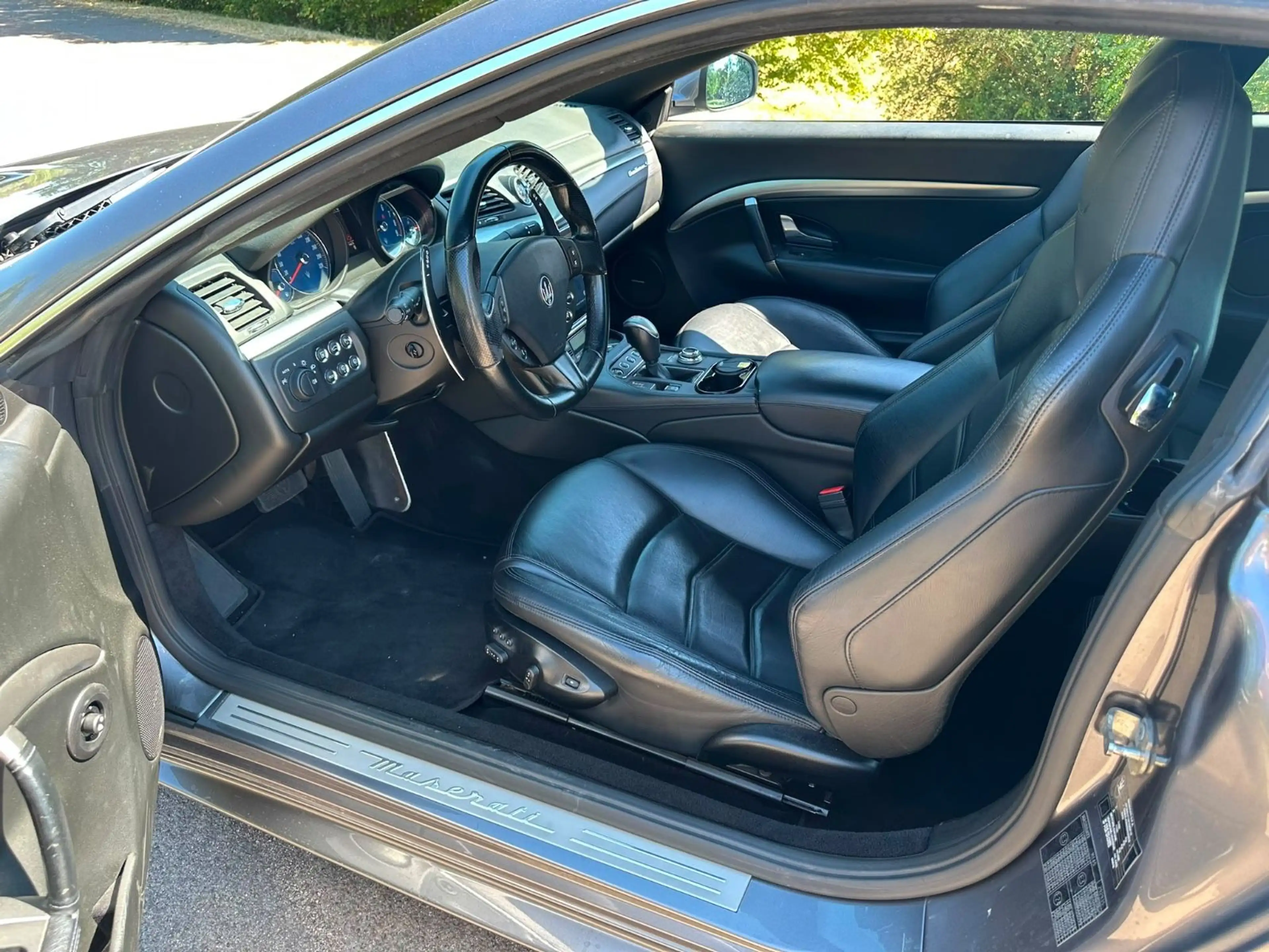 Maserati GranTurismo Sport Automatik Service Neu 1. Hand — photo 4